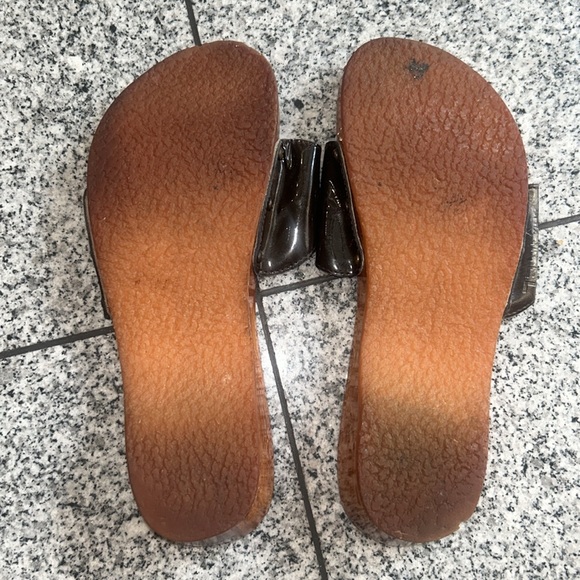 CHANEL black patent leather "Dr. Scholl's" style wooden slides. - Picture 5 of 7